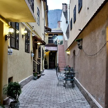 Casa Antiqua Μπρασόβ